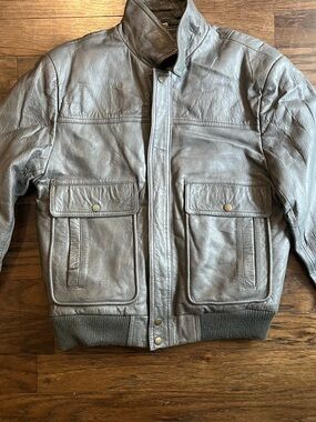 Vintage 80s 90s GREY Leather Bomber Jacket CHIA Classic Field Style